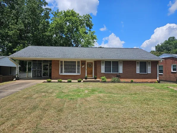 427 Granville Dr, Danville, VA 24540