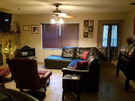 3rd image of 3434 NE 33rd Ave