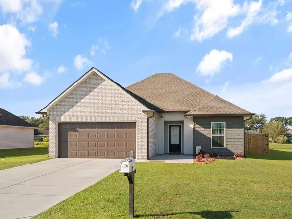 384 Colony Sta, Thibodaux, LA 70301