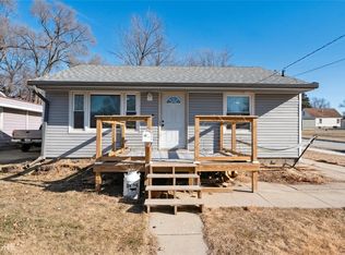 4101 Columbia St, Des Moines, IA 50313