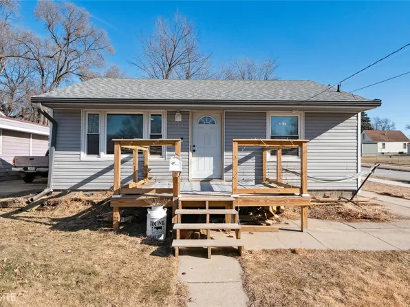 4101 Columbia St, Des Moines, IA 50313