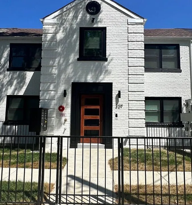 329 Delafield Pl NW #1