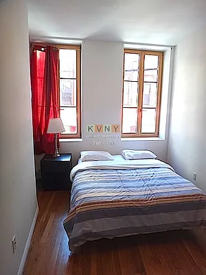 Rented by KVNY Soho | media 48