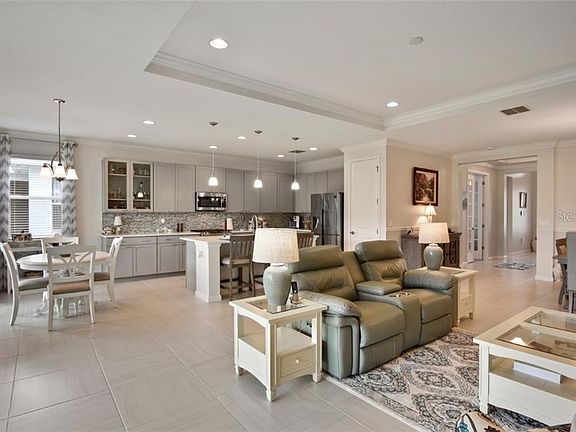 5th image of 968 Avery Meadows Way