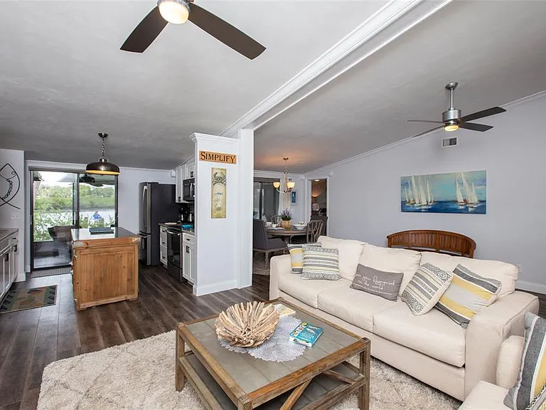 58 Sabal Cay Ct — Photo 10