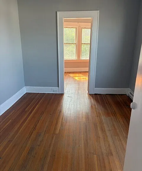 2744 Fairfield Ave #7 — Photo 8
