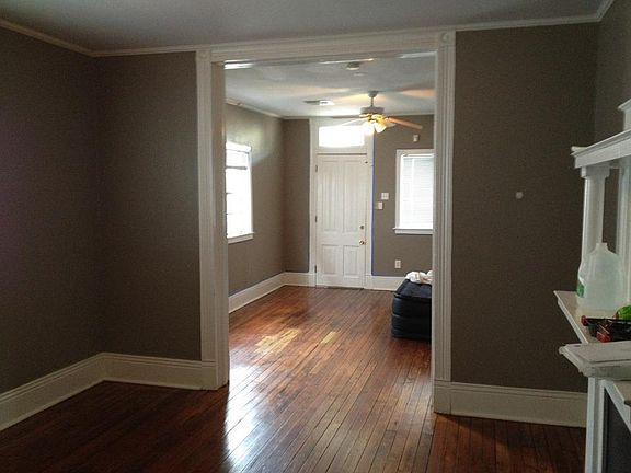 3rd image of 4035 Palmyra St
