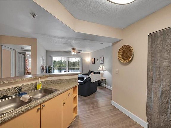 4th image of 3712 NW Mediterranean Ln #11-204