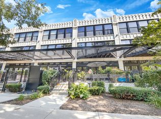 1000 W 15th St Unit 331, Chicago, IL