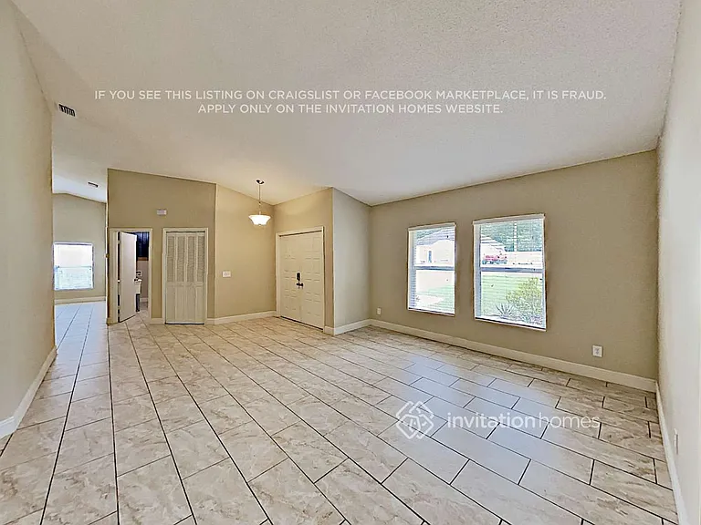 641 Ridgewood St — Photo 3