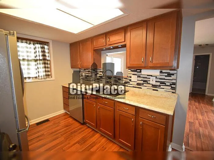 1442 Maria Ave — Photo 14