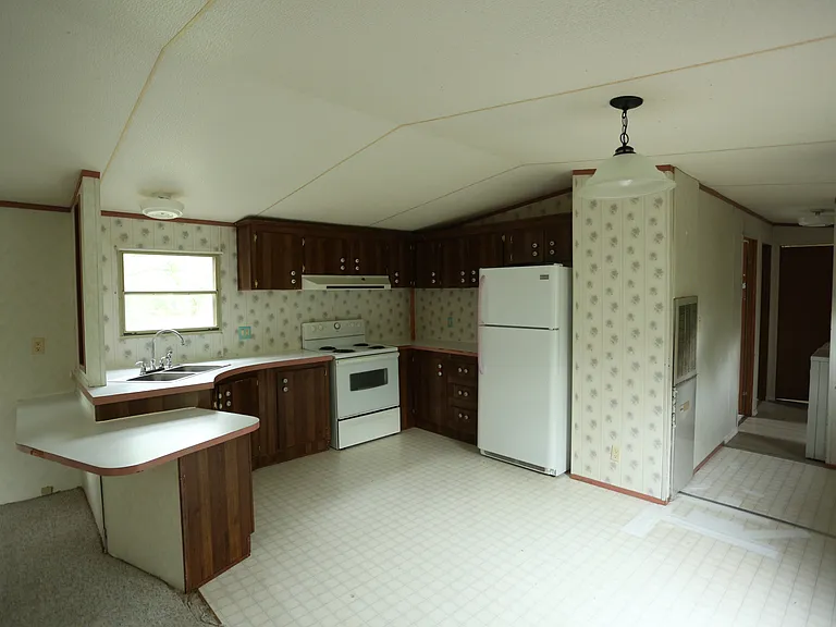 13666 NW McClung Rd — Photo 10