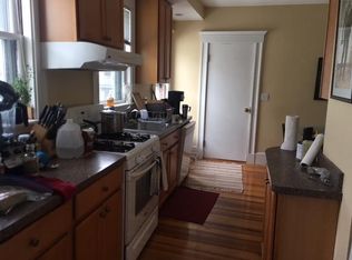 28 Leonard St #2, Somerville, MA 02144