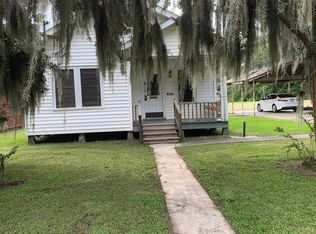 620 S Poydras St, Breaux Bridge, LA 70517