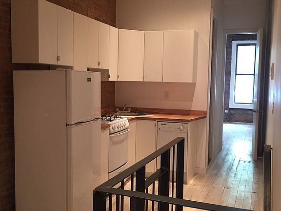 4th image of 1519 Dekalb Ave #1BY
