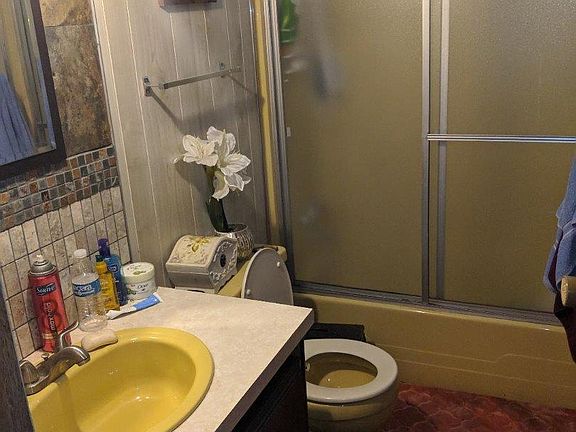5th image of 395 Los Encinos Ave #395
