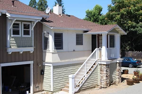 There are two duplexes on this property making it 4 units of 3 bedrooms, two bathrooms. This is the facade of 1308 Arroyo. The unit renting across from the bridge and creek which leads to downtown Napa.