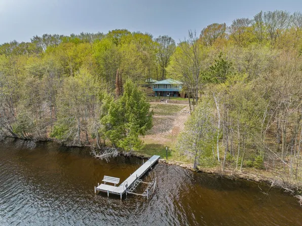 7708 Black Forest Rd, Winchester, WI 54557