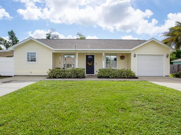 1207 Alabama Ave, Lynn Haven, FL 32444