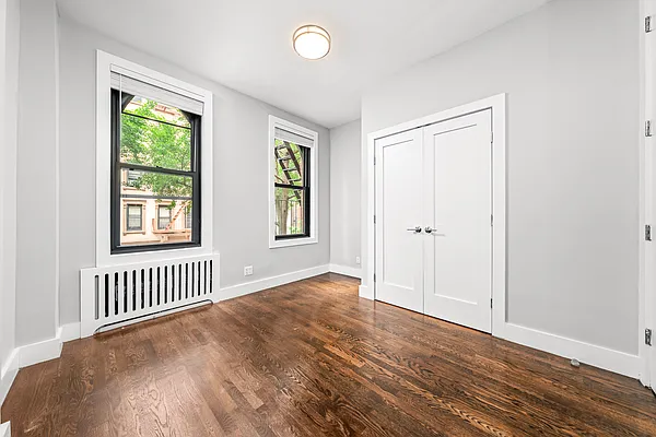 Rented by REAL New York | media 3