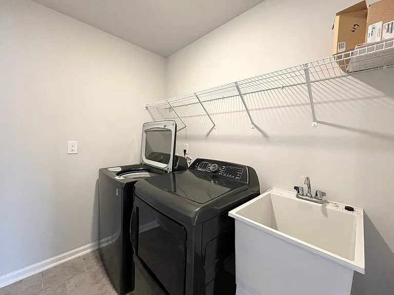 812 Cainhoy Ct — Photo 26