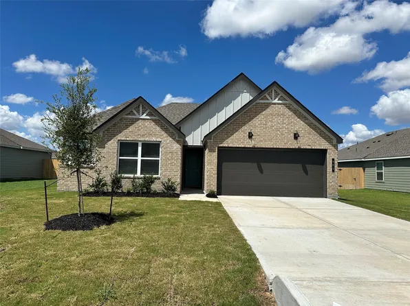 401 Combine Rd, Snook, TX 77878