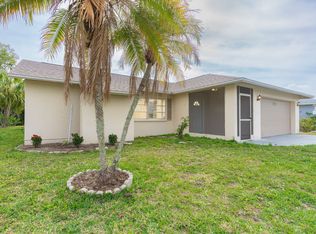 1609 E Cypress Point Dr, Venice, FL 34293