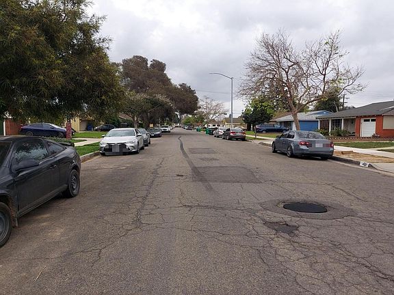 5th image of 326 S Ranch St