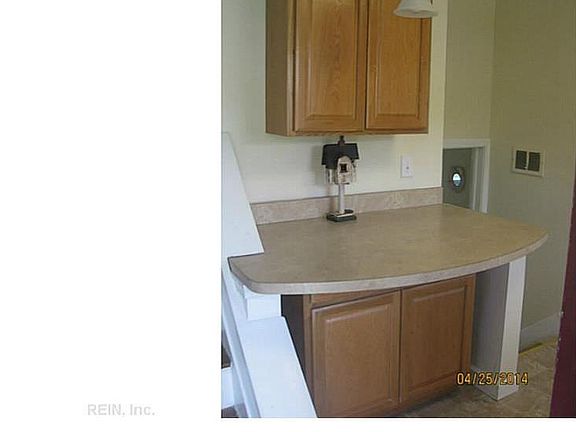 5th image of 1340 Gabriel Dr