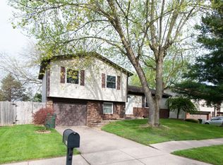 3913 Bayberry Cir, Columbus, OH 43207