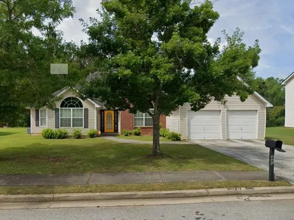 45 Lakeview Crossing Dr, Covington, GA 30016