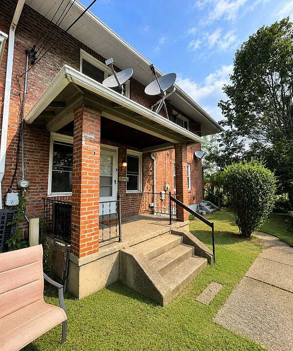 376 Ohio Ave