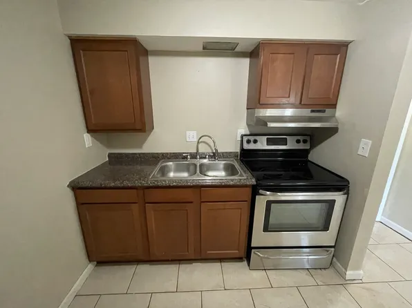 5029 Aravesta Ave APT 5, Youngstown, OH 44512