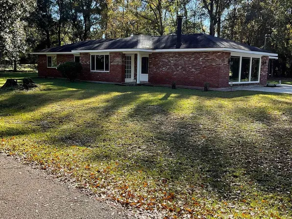 1370 Kennon Dr, Baker, LA 70714