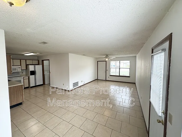 1659 N Dawn Dr #1 — Photo 6