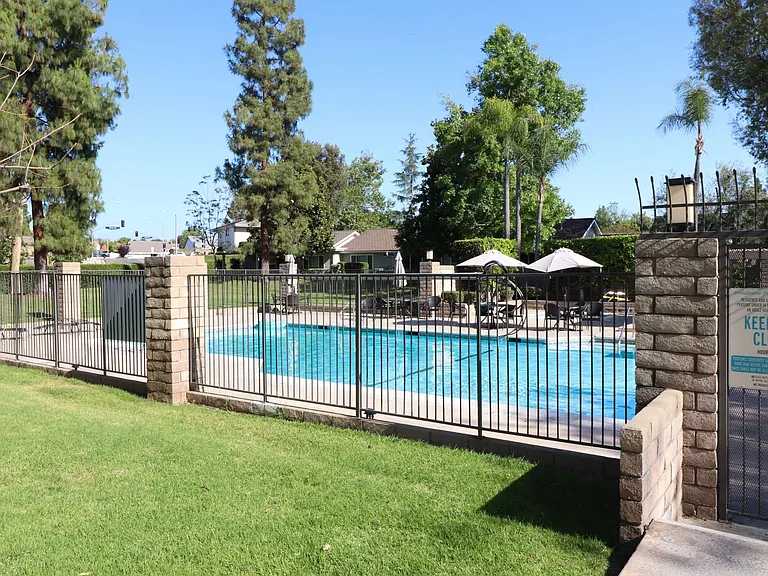 1050 Pacifica Dr — Photo 54