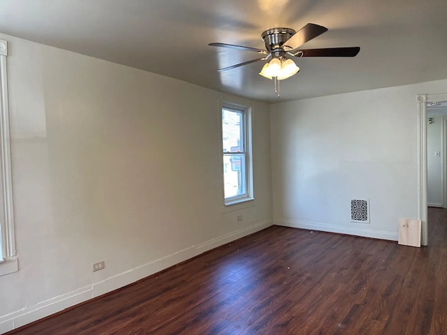 Located in Lebanon, PA/Lebanon School District, this 3-bedroom, 2-bathroom home offers practical ... — Photo 2