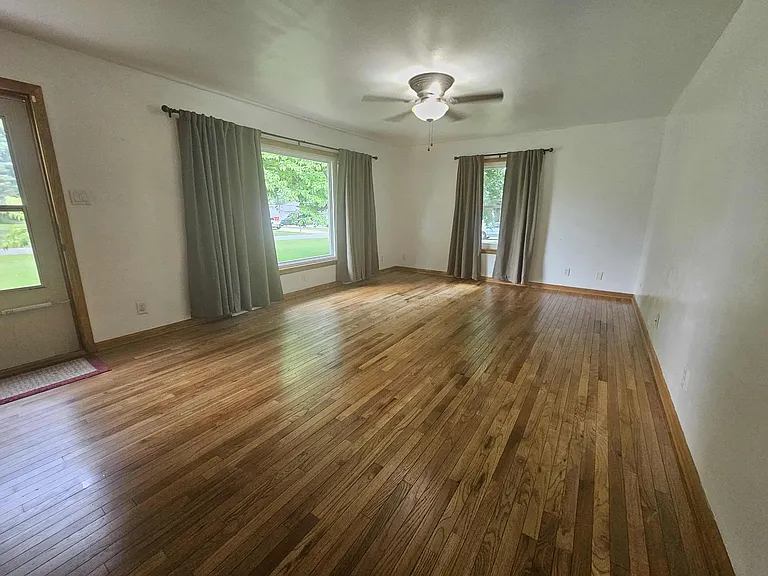 4009 Lor Ron Ave — Photo 4
