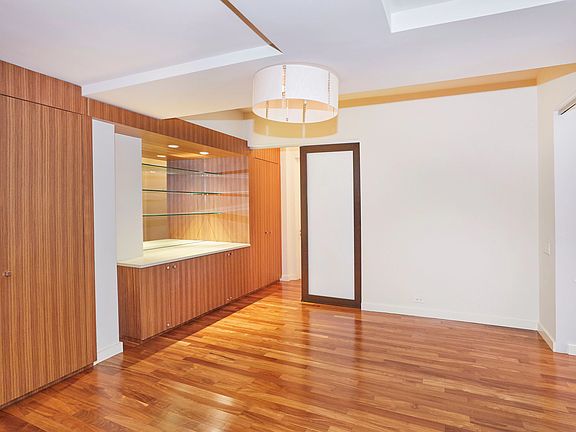 4th image of 605 Park Ave APT 11-D