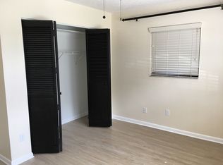 41 Pelican Dr, Edgewater, FL 32141