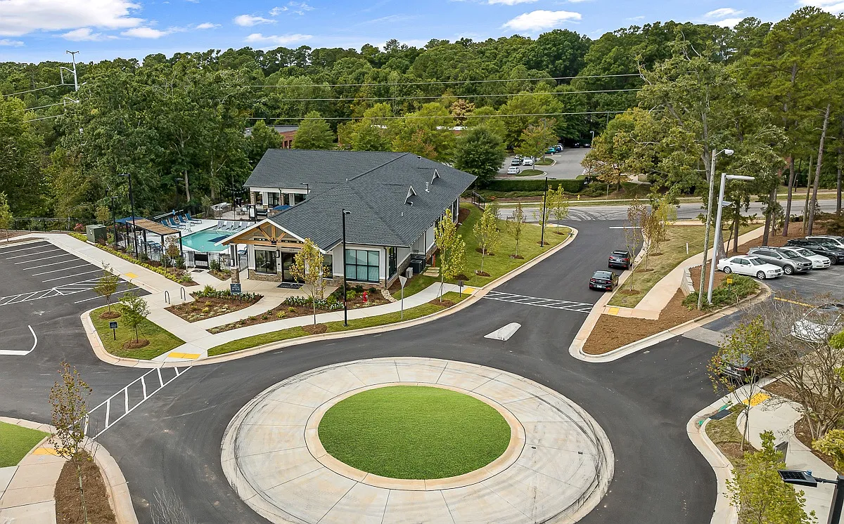 Conclave Glenwood — Photo 1