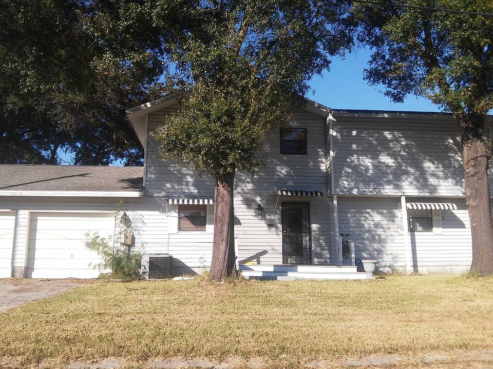 1st image of 5795 109th Ave