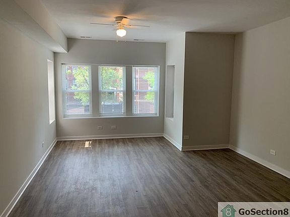 4th image of 7423 S Colfax Ave #2N