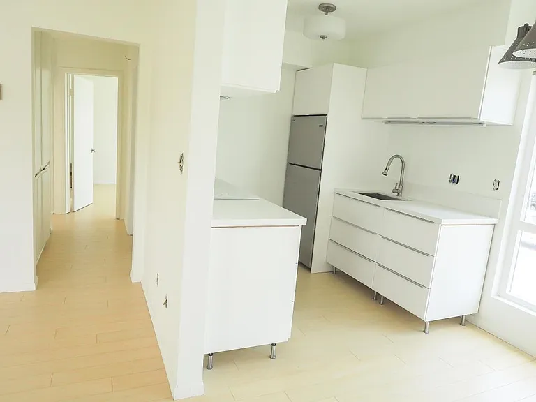4865 Saratoga Ave — Photo 11