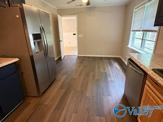 1114 Terry Cir — Photo 7