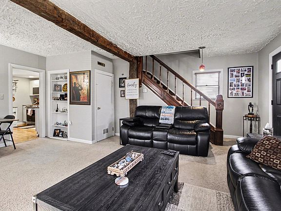 5th image of 118 Hurd St