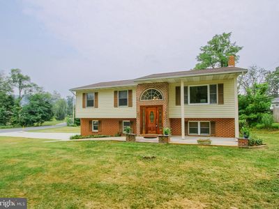 3810 Manor Dr, Harrisburg, PA, 17110