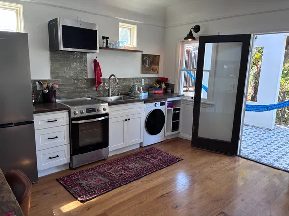 2545 N Eucalyptus Ave, Long Beach, CA 90806
