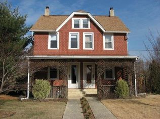 17 Duffryn Ave, Malvern, PA 19355