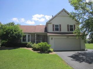 181 Thompson Blvd, Buffalo Grove, IL